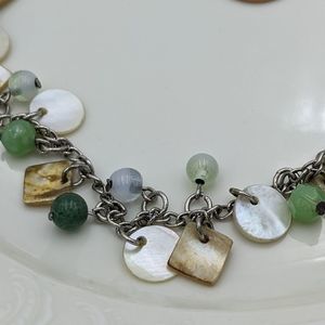 ✨3 for 25✨ Natural Shell Green Silver Necklace